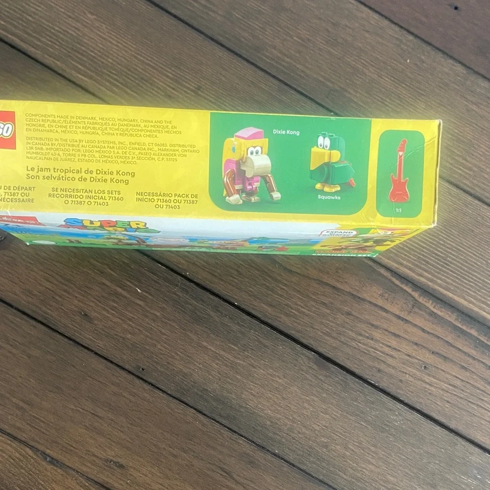 LEGO Super Mario Jungle Expansion Set with Green and Yellow